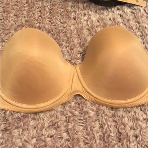 Strapless Nude Calvin Klein Bra